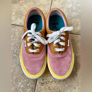 Vans Era VLT LX Colour Block Rose/ Orange
Size 6 women’s